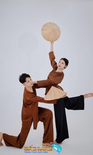 bà ba nâu phi bóng