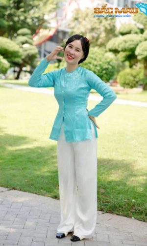 bà ba nữ gấm xanh lam
