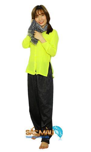 bà ba nữ vàng chanh