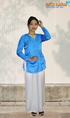 bà ba nữ xanh dương
