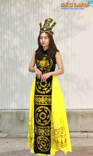 trang phục Âu lạc nữ đen