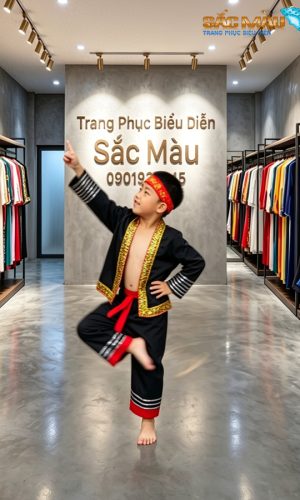 Đồ h'mong bé trai đen