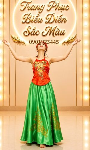 yếm đỏ váy xanh lá
